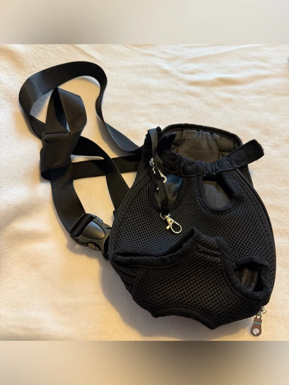Pet Carrier Backpack Small Dog Cat Hands-Free Mesh Travel Carrier Black Size S